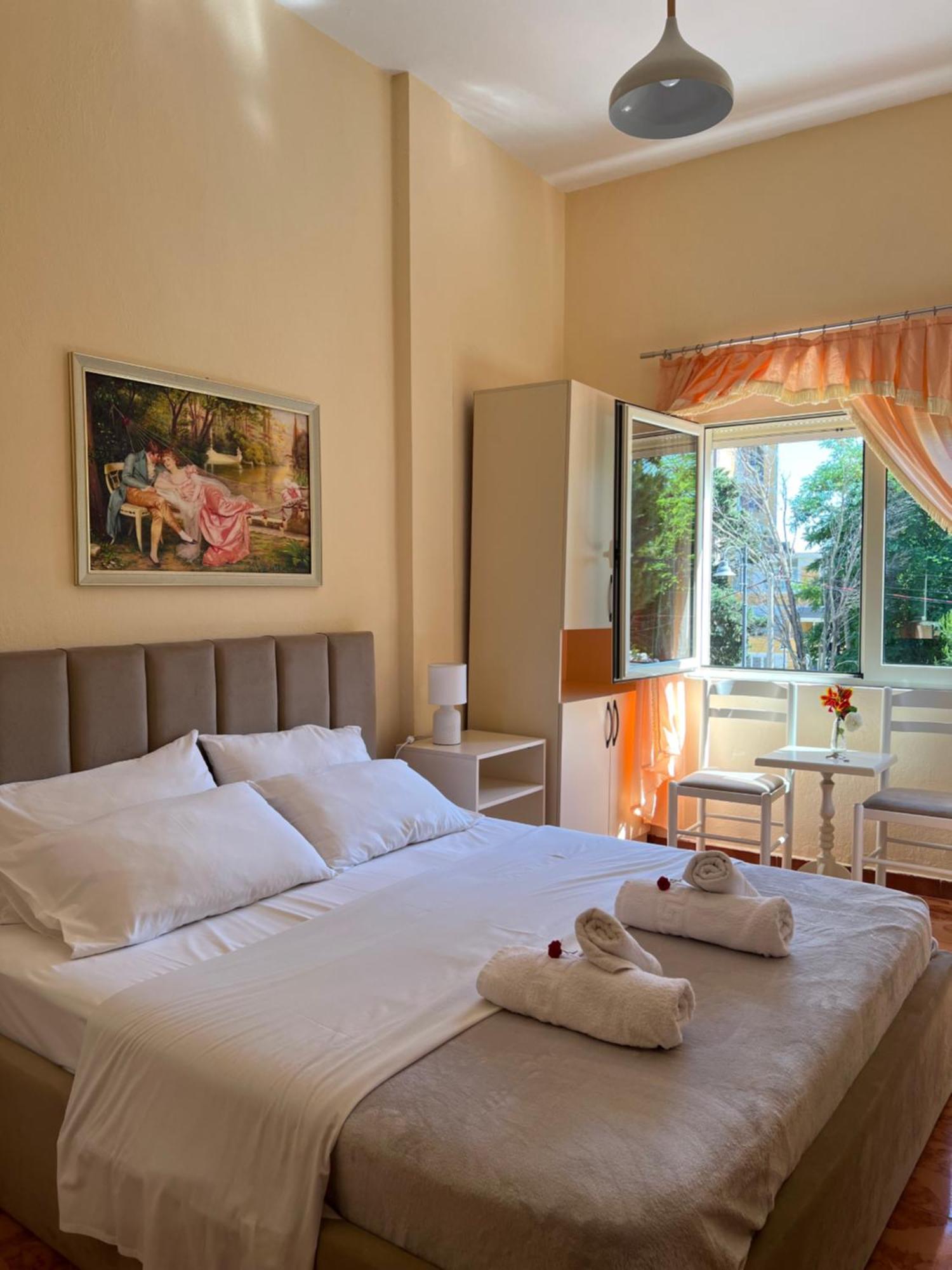 Vila 3 Rooms Durrës Kültér fotó